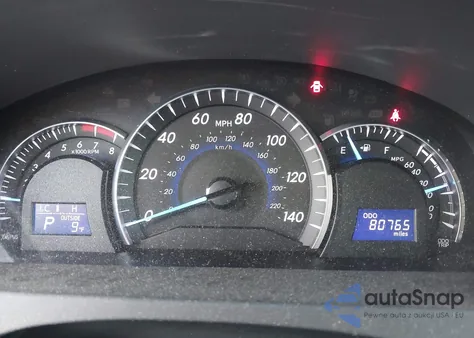 2012 Toyota Camry Xle z USA, uszkodzony, nr VIN 4T4BF1FK9CR183421